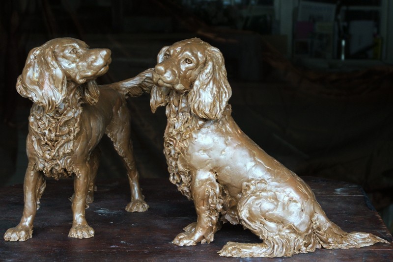 ... these two brothers could not be more different ...         (Click to enlarge)