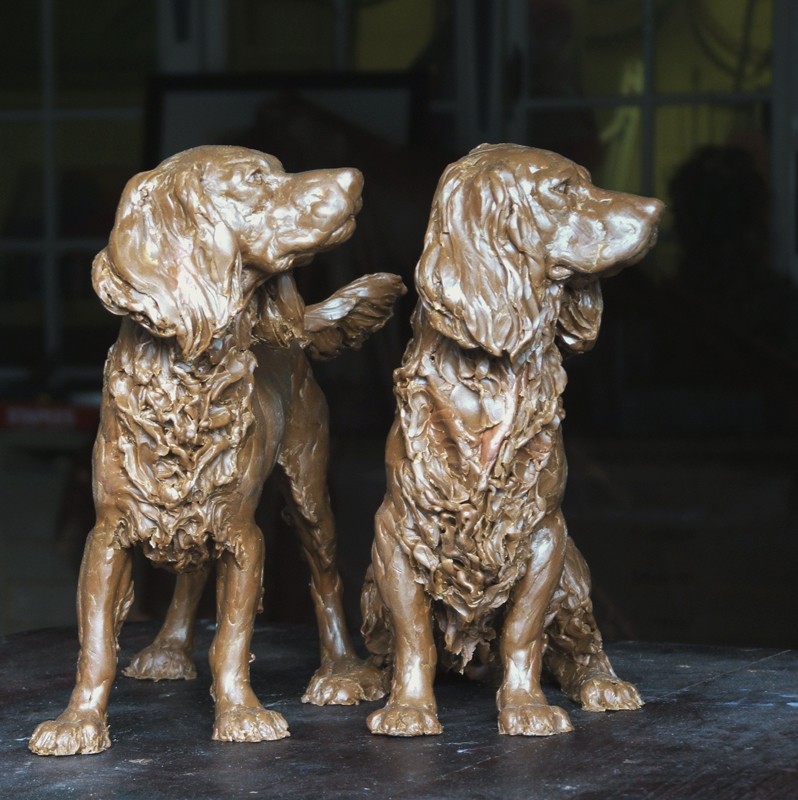 ... these two brothers could not be more different ...         (Click to enlarge)