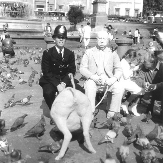 ... Trafalgar Square, London...                                          (Click to enlarge)