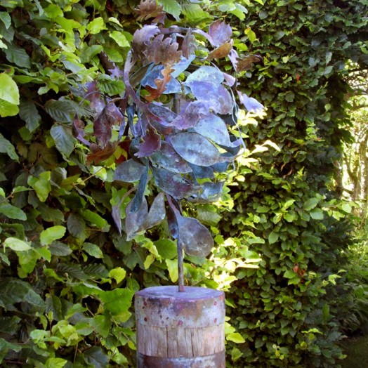 ... a proud young woman ....  (Click to enlarge)