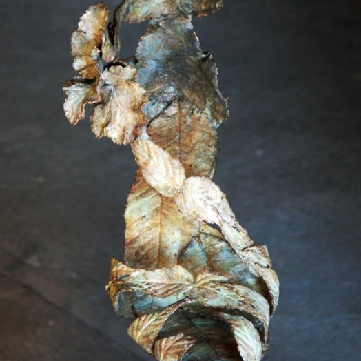 � shimmying off � she leaves for the woodland ball �         (Click to enlarge)