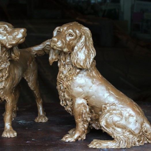 ... these two brothers could not be more different ...         (Click to enlarge)