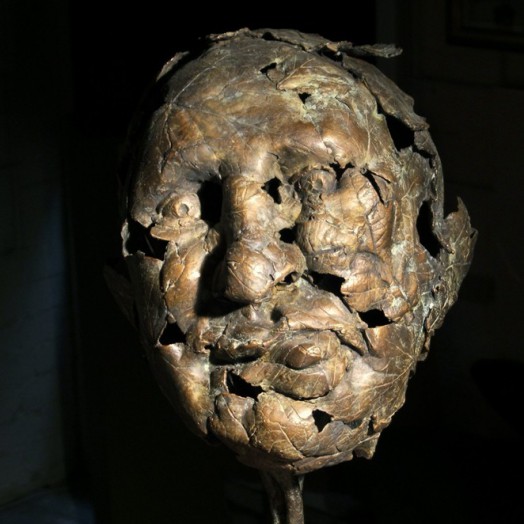 �  he  leaves the world a-gog  �  (Click to enlarge)