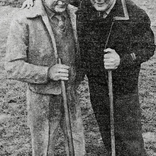 ... leading Railman Bernard Carter ...  (Click to enlarge)