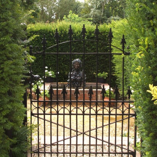 � an amewsing girl �  (Click to enlarge)